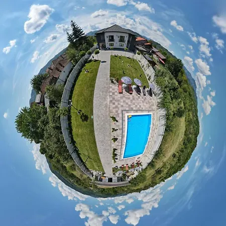 Casa Rares & Karina-2